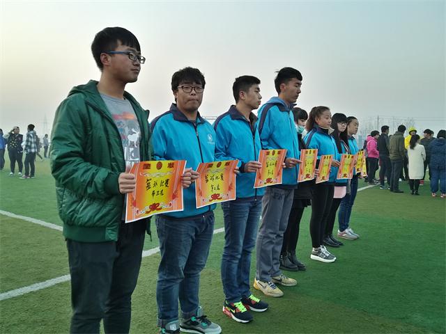 【完满班级】工管系2015级财务专业“青春与电影”完满班级系列活动(一)