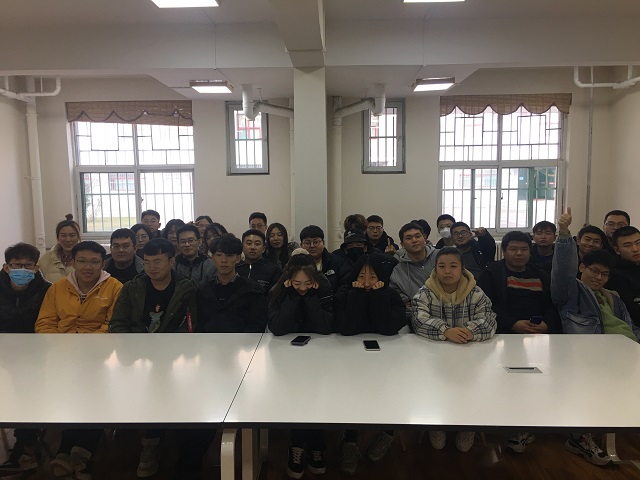 【完满班级】细节彰显文明 礼仪重在践行——大数据学院、信息工程学院计科2010班完满班级活动