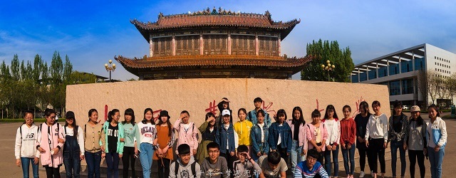 【主题团日】百余名学子花样学习习近平总书记高校讲话