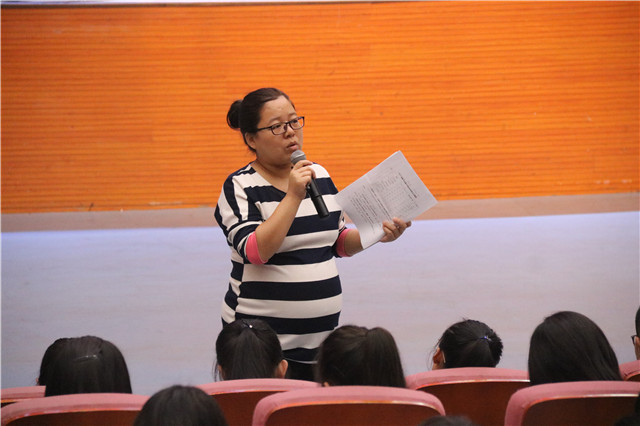 聚焦志愿 一起用爱唤起公益之途——全院2017-2018学年志愿者集中培训圆满落幕