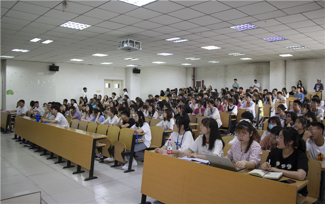 【青马工程】巧夺天工 做生活的主人——第十二期“青马工程”学生骨干致远班第二期讲座