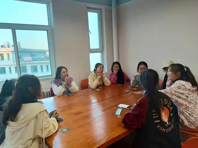 【完满班级】用语言战胜一切狼人杀争霸赛 ——远景2106班完满班级活动