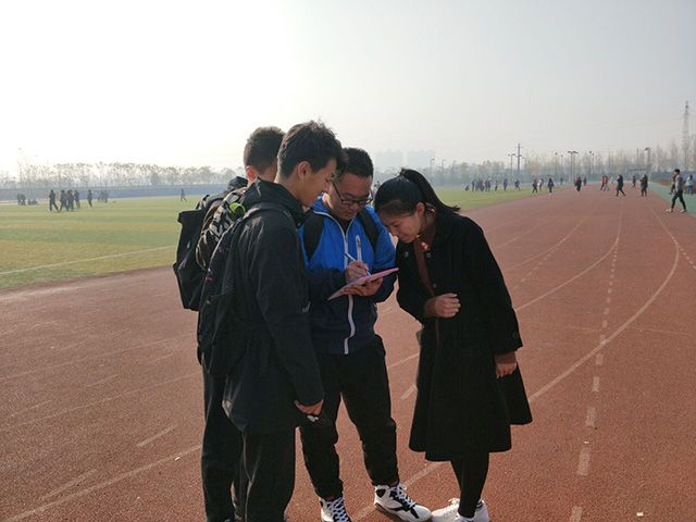 【完满班级】阳光体育 携手同行——食品与环境学院生技1802班级体育竞技赛