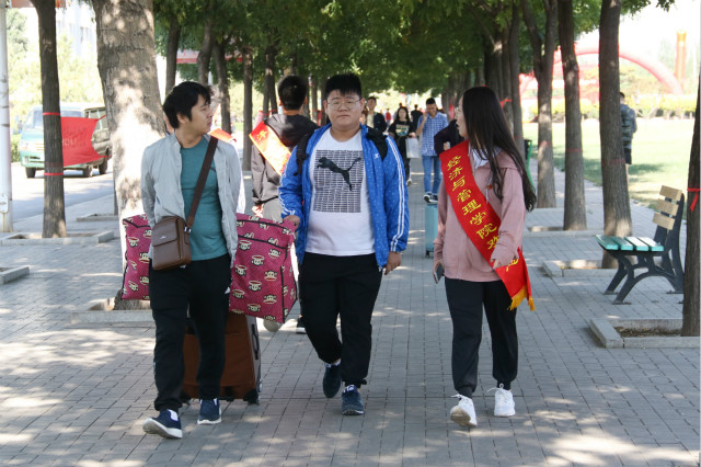 【迎新纪实】你好！新同学！