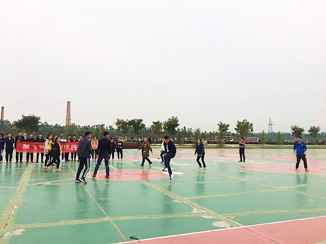 【完满班级】沙包投掷 同舟共济——艺术传媒系环设1703班趣味体育完满班级活动