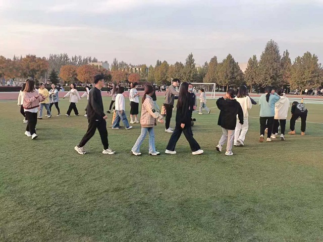 【完满班级】信仰的力量 体育的梦想——商务英语学院英语2216班完满班级活动