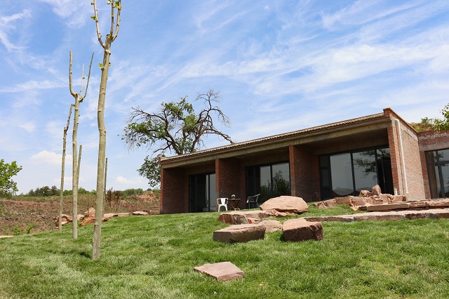 远景学院连续三年助力“五村播种节”