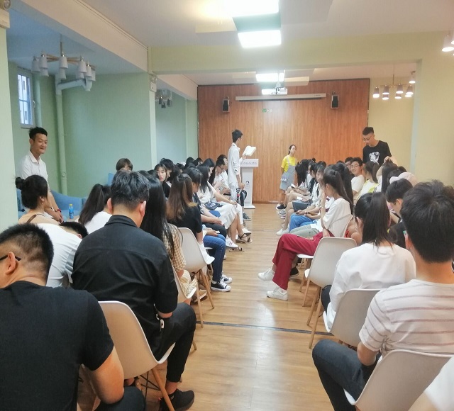 【完满班级】“完美落幕 青春展望”明信片漂流