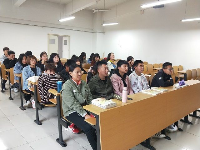 【完满班级】叱咤时代风云 舞动神州雄风——食品与环境学院土管1702班完满班级