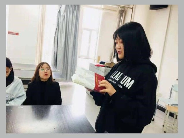 【完满班级】知识绽放青春 悦读打造梦想——艺术传媒系完满班级读书分享会