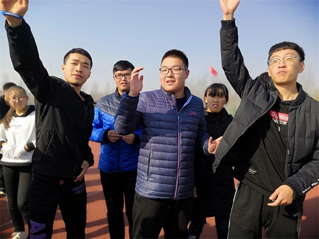 【完满班级】诗词歌赋 展示精彩——软件工程1804班“春作赋 记青春”完满班级活动