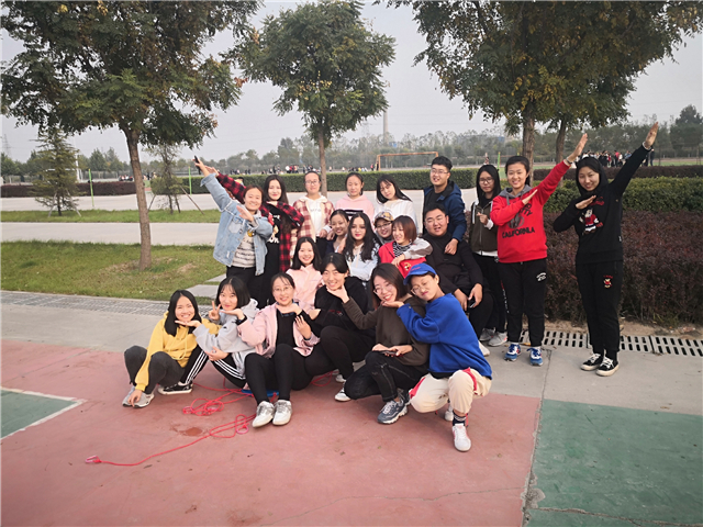 【完满班级】体育青春 我们在路上——记远景学院1704班完满班级活动