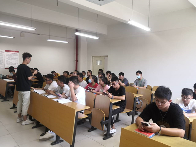 勿忘历史 吾辈当自强——纪念中国人民抗日战争暨世界反法西斯战争胜利75周年