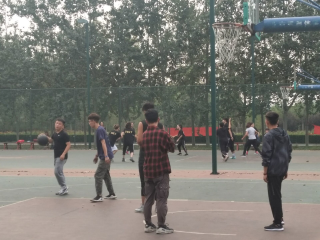 【完满班级】这就是灌篮——淬炼商学院九月完满班级主题活动（十七）