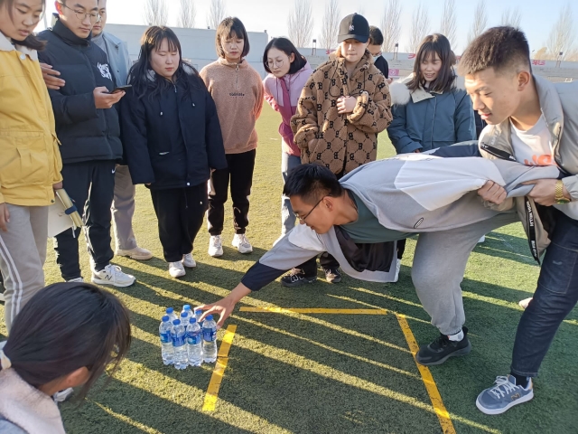 凝心聚力 蓄势待发——食品与环境学院第十三期“青马工程——知行班”完满活动