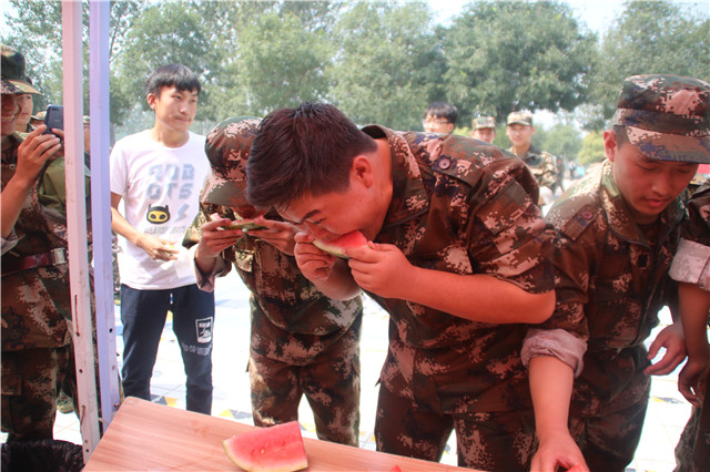 我愿化作一缕清风  为你带去一丝清凉——机电工程系袪“蜀”大赛火热来袭