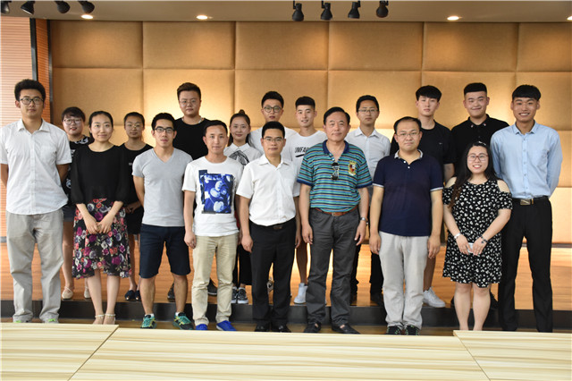 忆往昔峥嵘同奋斗 看未来希望新蓝图——大数据学院、信息工程学院第八届学生会总结大会