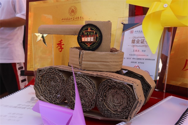 百舸千帆争十佳 迎风破浪赴完满——第十二季“完满班级十佳团队”评选活动圆满落幕