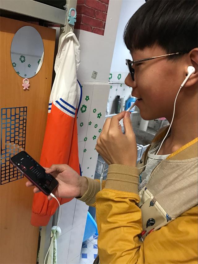让声音赋予灵魂 且看环科“麦霸”风云——环科系首届“花默花语”网络K歌大赛