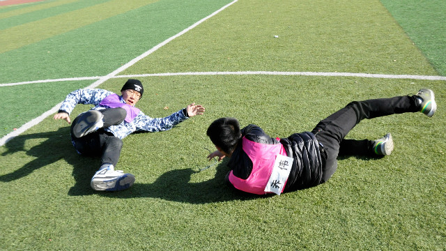 【完满班级】你追我赶向前看——淬炼商学院“善行青春”主题活动(六十)