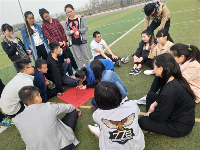 环科系“同拼搏,共奋进”完满班级系列活动(二)