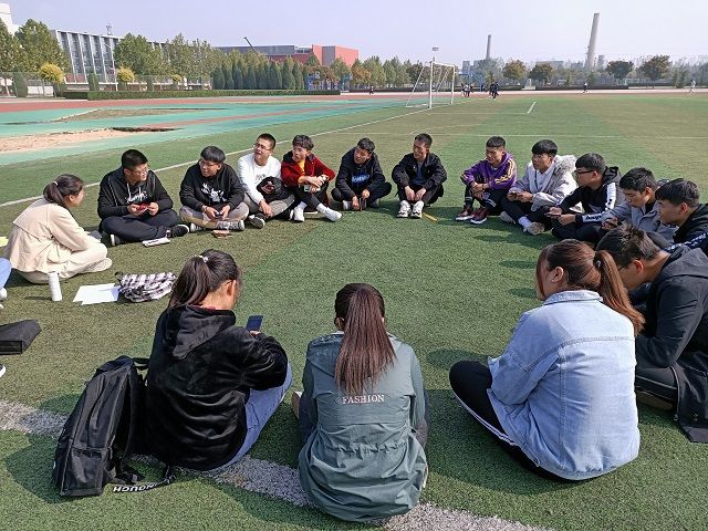 【完满班级】歌颂新中国70周年 传承红色文化——食品与环境学院动医1902班完满班级活动