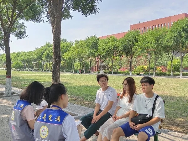 闪光的信院第239期:和信院所有的故事都是从景观大道开始