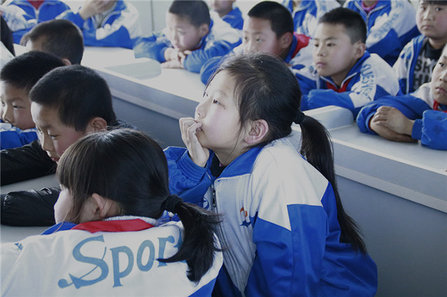 传递正能量第449期:机电工程系“小蜜蜂计划”之“奋进学知”公益活动