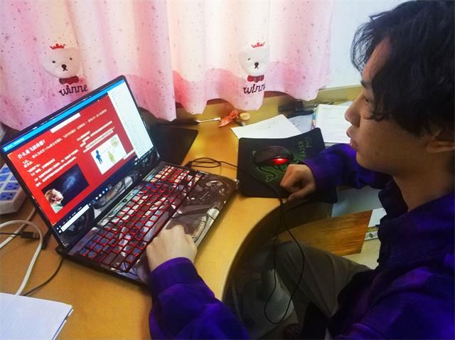 【辅导员说完满】抗击疫情 我们在行动