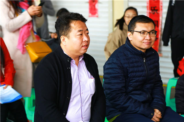金谷嘉年华第13期:学生社团走进振兴社区开展“金秋临风意 佳节又重阳”主题活动