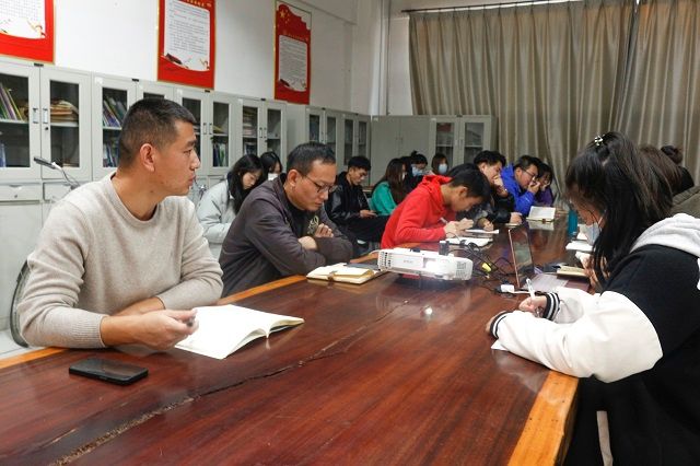 聚焦完满现状 促进完满新高度——2022-2023学年第一学期完满教育中期座谈会