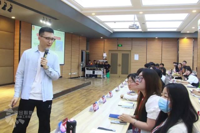 青春闪耀 这场结业酒会仪式感满满!