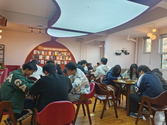 凝聚团队力量 展现青春风采——大数据学院、信息工程学院十月完满团支部活动集锦(六)