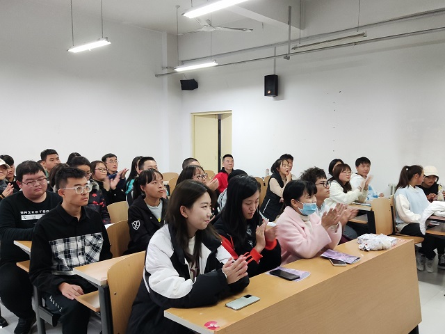 【完满班级】享受异世人生 体会别样风采——食品与环境学院动医2102班完满班级活动