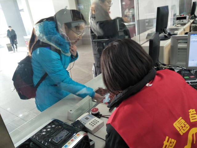 暖途第1期:温暖回家路 传递公益情——我院青年志愿者助力太谷县动车站