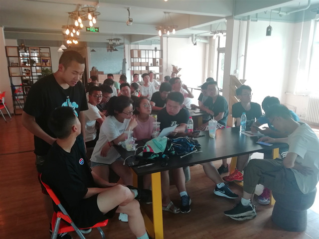 不忘初心 牢记使命——智能工程学院法律党课知识竞赛