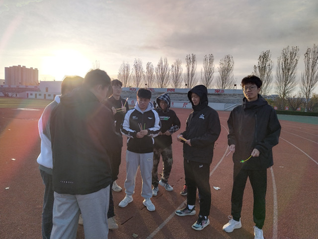 团结为舟 奋斗为桨——智能工程学院十一月完满团支部活动集锦(一)