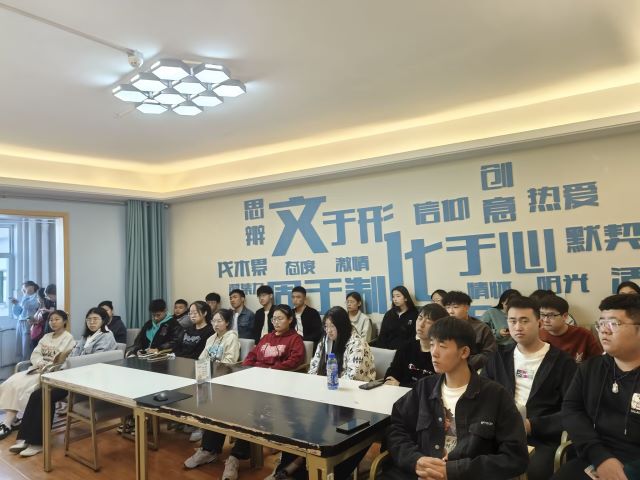 学长计划第1112期：热烈青春 从“军”开始——大数据学院、信息工程学院第154期学长计划