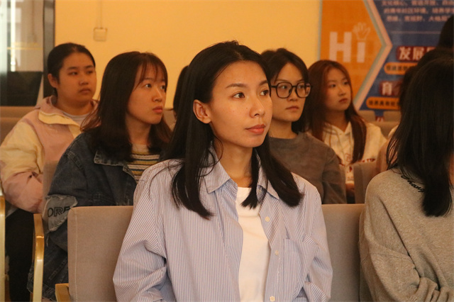 凝心聚力新气象 开启团建新篇章——“言意完满 群策群书”完满团支部培训