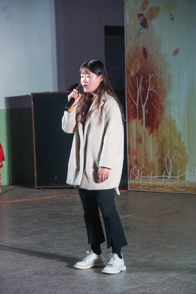 金谷嘉年华第14期：学生社团走进南杨家庄村开展“深秋意浓 情系金谷”主题活动