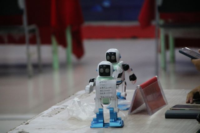 以小芯片见大世界——第三届“机智碰撞”单片机应用大赛