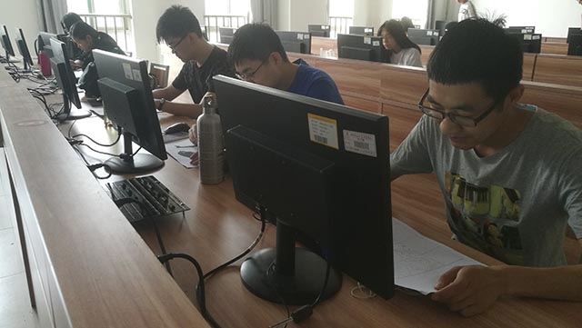 【完满班级】时光荏苒 携手前行——大数据学院、信息工程学院数字媒体1501班开展完满班级活动