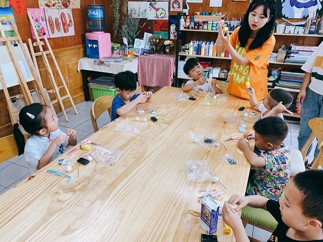 【暑期劳动实践】劳动至美 品味人生——艺术传媒学院环设1705班暑期劳动教育实践活动