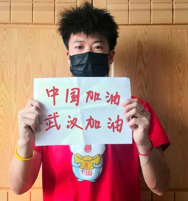 【完满班级】“我们同努力 疫情定可防”——艺术传媒学院视觉1701班抗击病毒宣传活动