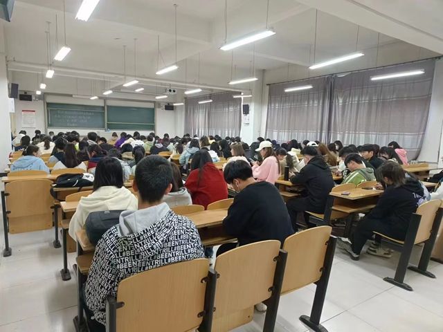 【社团快讯】酸甜苦辣 玉立亭亭——合理膳食对负担饮食说再见活动