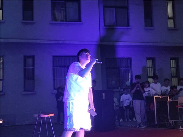 【毕业季】再见 再遇见：@所有毕业生 有一张邀请函还望你接收——无边书院“印记”毕业生晚会圆满结束