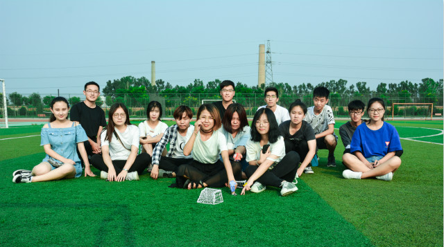 【完满班级】当足球开始动手 玩转跨界——视觉1601班携手乌马河书院举办“信院足球杯”活动