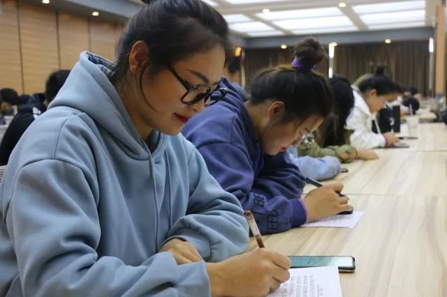 【1+1>2】学急救知识 为身体护航