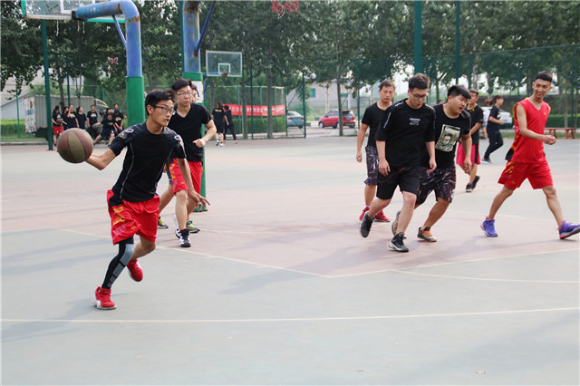 【完满班级】放飞青春 迎篮而上——智能工程学院六月完满班级主题活动（五）