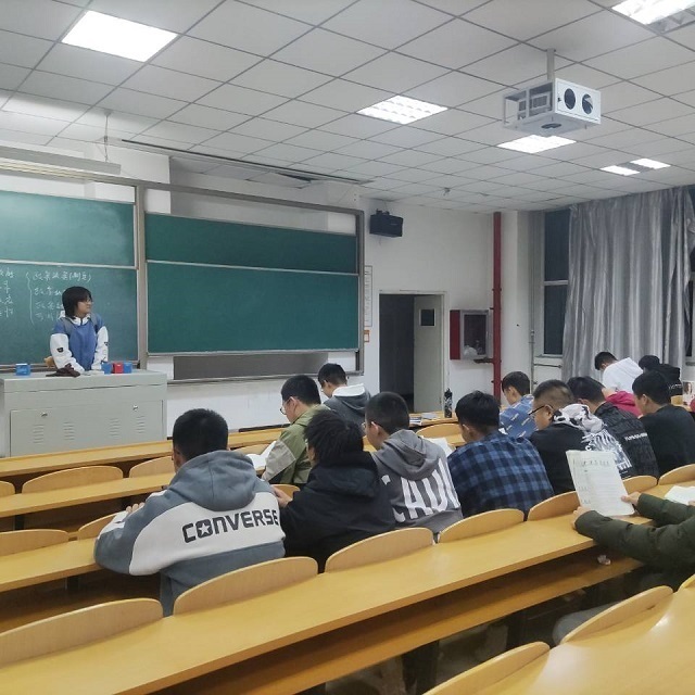 【完满班级】铭记历史 不忘初心——经济与管理学院十月完满班级纪实（五）